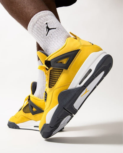 Jordan 4 Retro Lightning (2021)