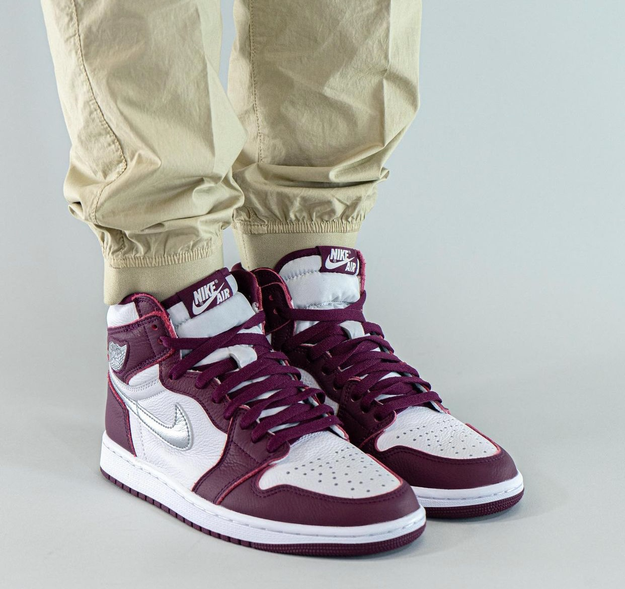 Jordan 1 Retro High OG Bordeaux